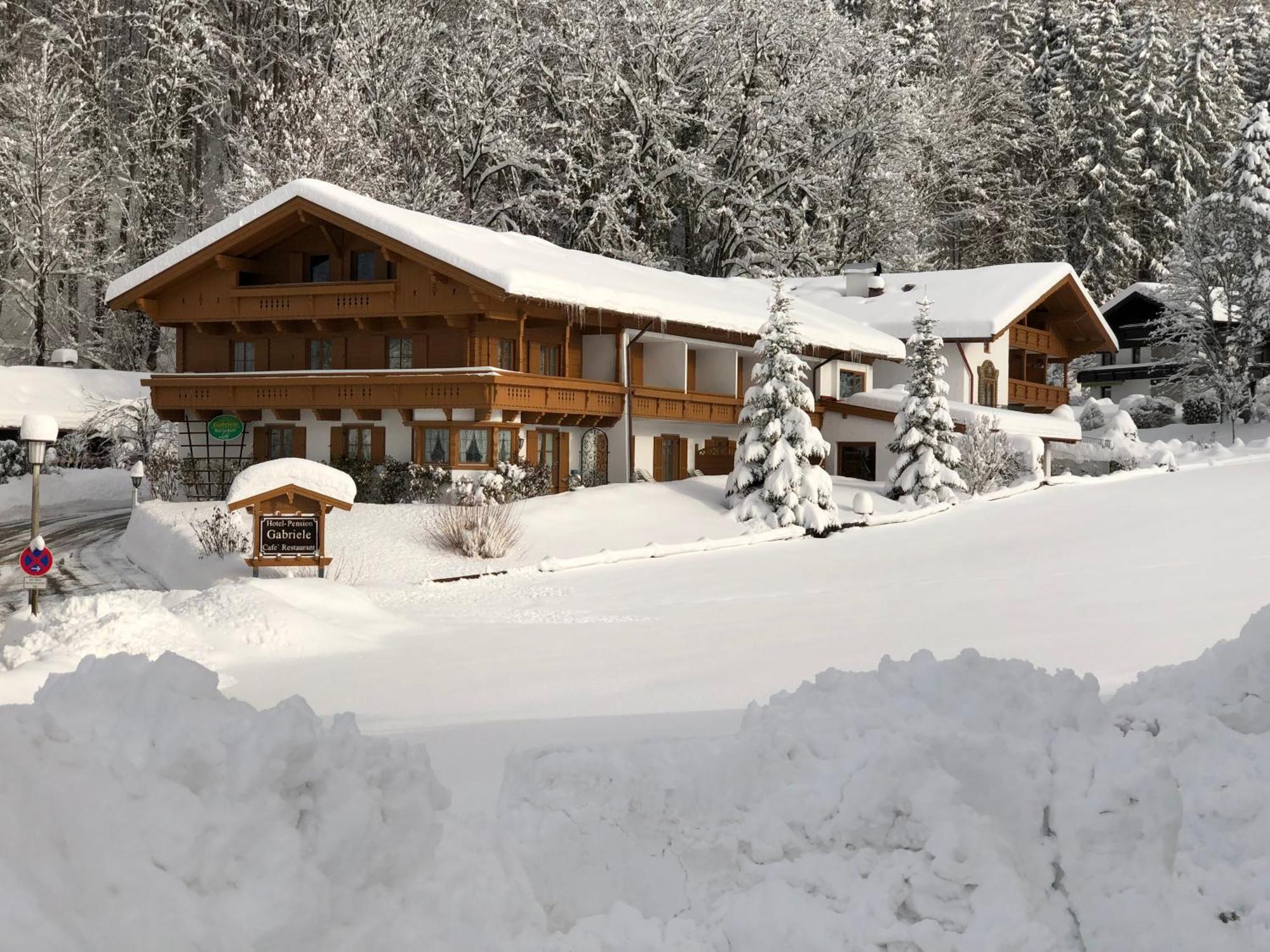 Landhotel Gabriele Unterwoessen Exterior photo
